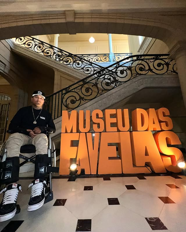 Marquinhos no Museu das Favelas